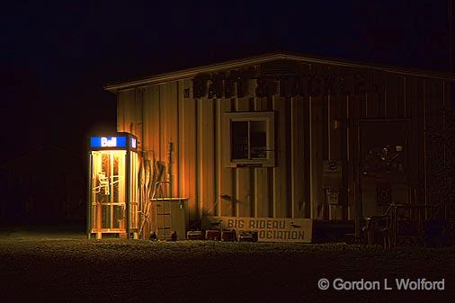 A Dying Breed_22206-10.jpg - Photographed at Rideau Ferry, Ontario, Canada.